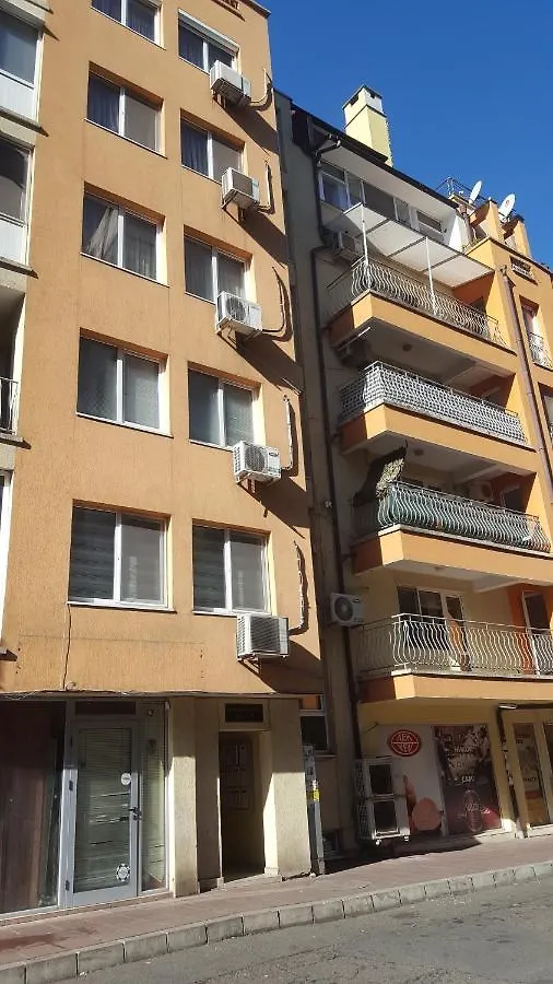 Apartment Martini Burgas 0*,